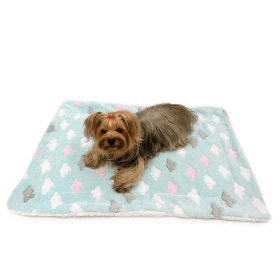 Ultra Plush Fluffy Clouds Blanket (Color: Green, size: 50" x 30")